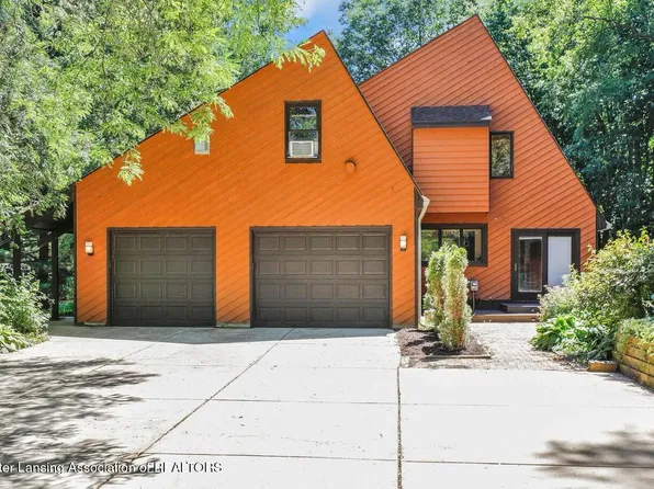164 E Newman Rd, Williamston, MI 48895