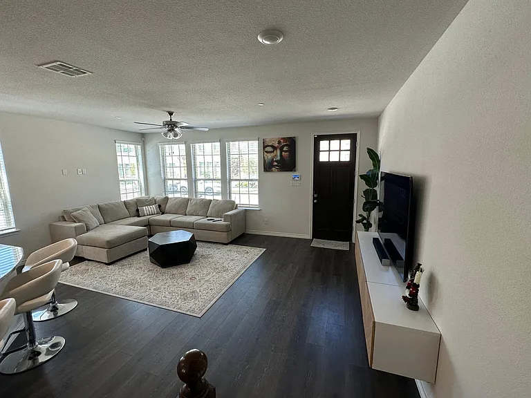 2408 Klamath Dr — Photo 8