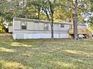 118 Canipe Rd, Dallas, NC 28034