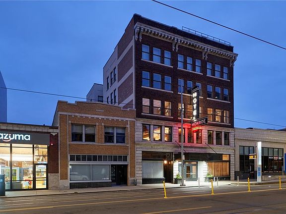 2nd image of 1904 Main St APT 3S