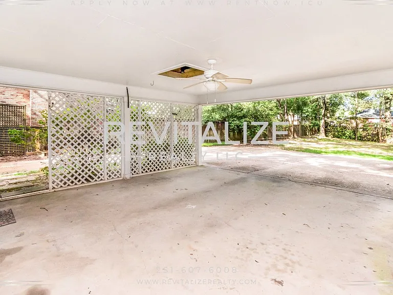 2949 Cloverland Ct — Photo 8
