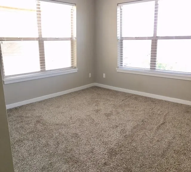 460 NE Simpson St #H — Photo 10