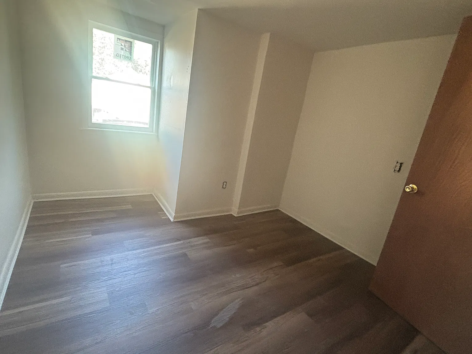 413 Poplar St — Photo 4