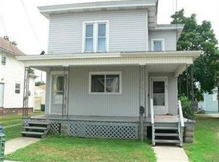 323 Monroe St, Conneaut, OH 44030