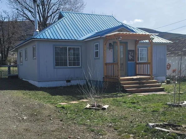 203 N Berkley St, Council, ID 83612