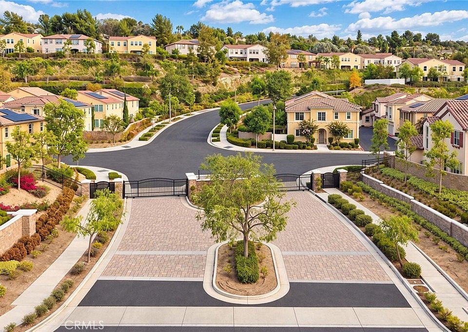 1st image of 3199 Marigold Cir