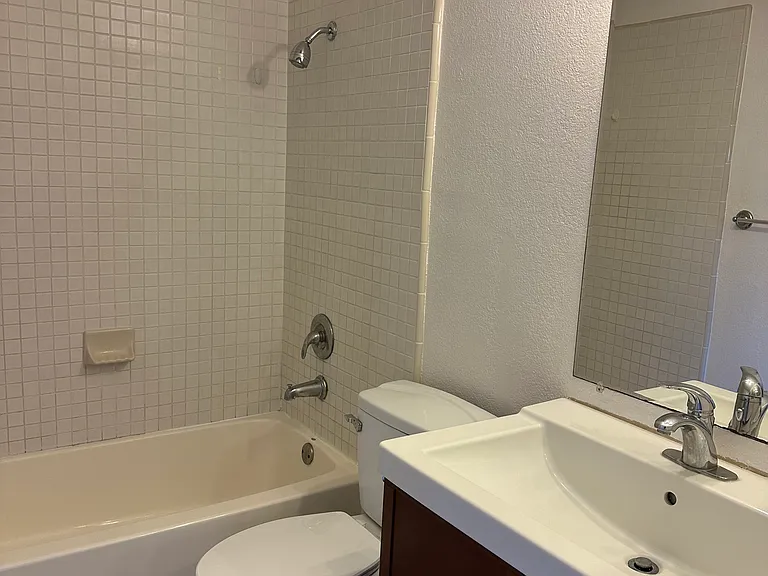820 Casanova Ave #83 — Photo 33