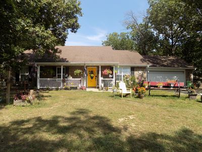 18250 N Adams Rd, Centralia, MO, 65240