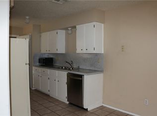 4003 Stonebridge Dr APT B, Round Rock, TX 78681