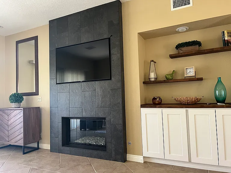 653 Vista Lago Cir N — Photo 7