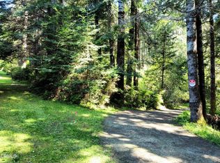 44551 Raven Ln, Mendocino, CA 95460