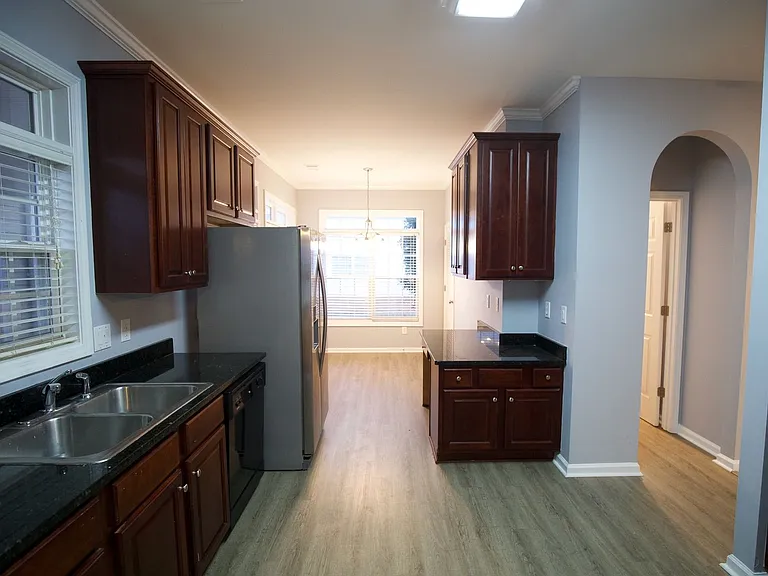 7897 The Lakes Point — Photo 5