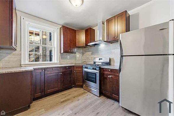 1st image of 8214 S Drexel Ave APT 1E