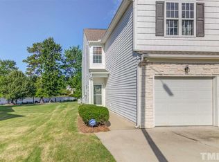 2345 Persimmon Ridge Dr, Raleigh, NC 27604