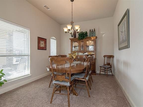 3rd image of 820 Honeywell Dr