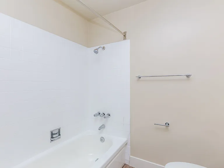 100 Monte Cresta — Photo 1