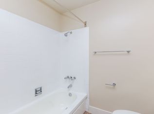 100 Monte Cresta, Oakland, CA 94611