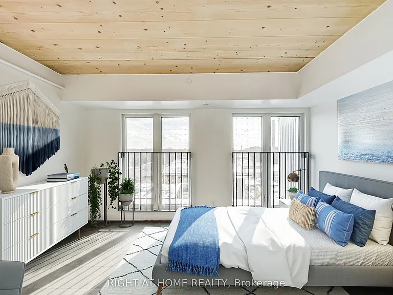 1602 Queen St E #PENTHOUSE — Photo 16