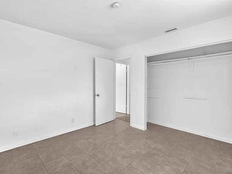5748 NW 27th Ct — Photo 3