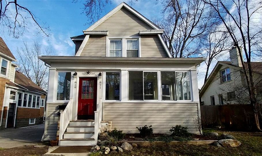 1st image of 819 Batavia Ave #2