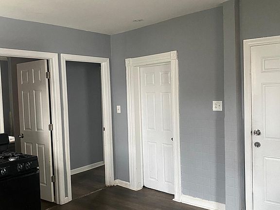 2nd image of 96 Hillcrest Ter APT 2