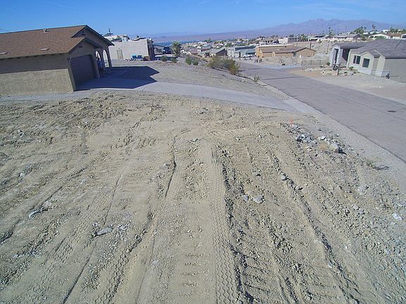 3rd image of 3140 Gatewood Dr Lot 25