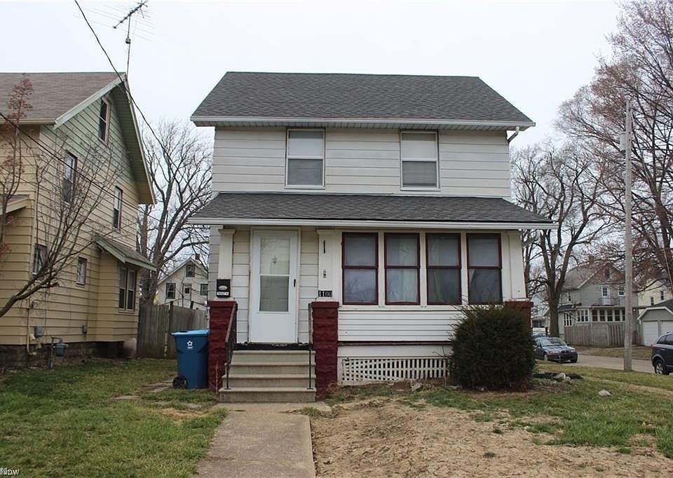 2nd image of 1100 W 12th St