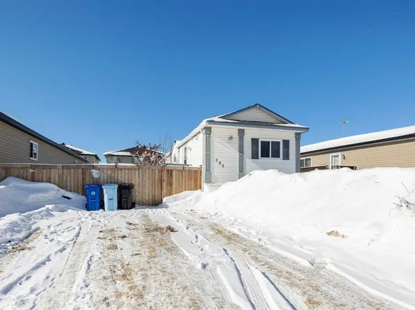 284 S Caouette Cres, Wood Buffalo, AB T9K 2H9