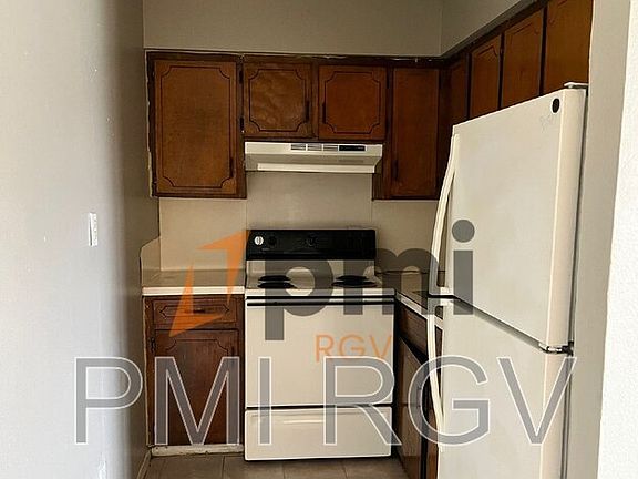 2nd image of 1801 Washington Ave APT 8
