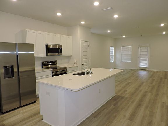 5th image of 9629 Sagewood Dr
