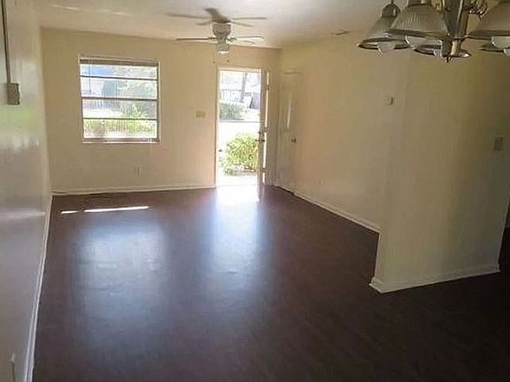 2nd image of 430 Dupont Dr