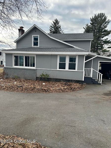 3rd image of 308 James Street
