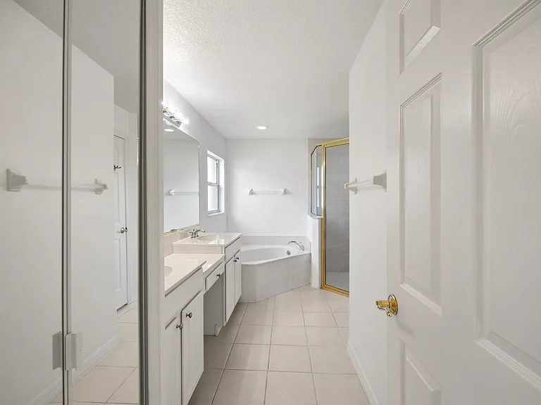 6234 Sturbridge Ct — Photo 15