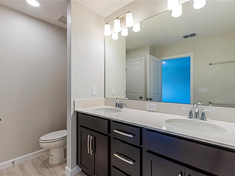 5060 Rain Shadow Dr — Photo 33
