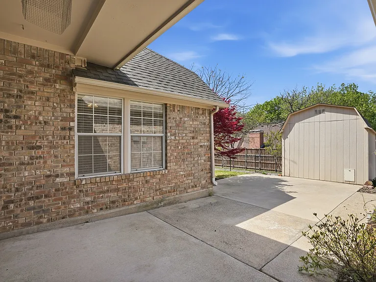 6613 Barclay Ln — Photo 30