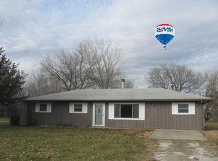 17105 Ebel Rd, Wamego, KS 66547
