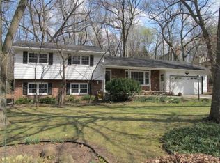 795 N Musket Ridge Dr, Sun Prairie, WI 53590