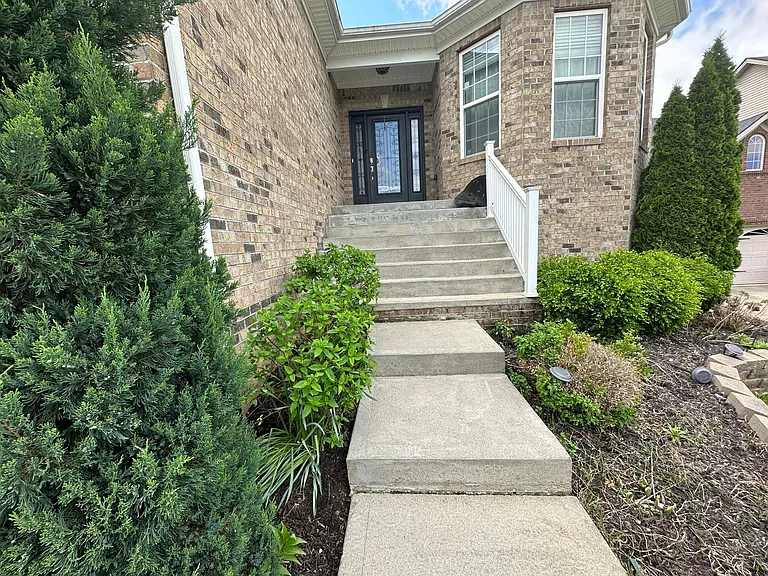 512 Hawks Nest Point — Photo 16