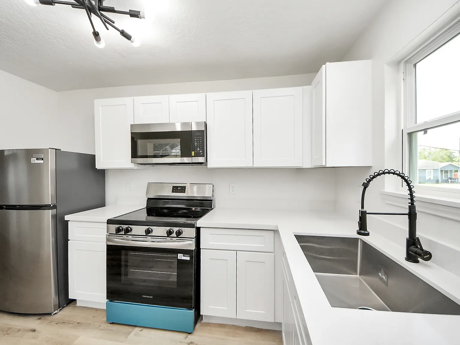1 bed, 555 sqft, $1,000 — Photo 2