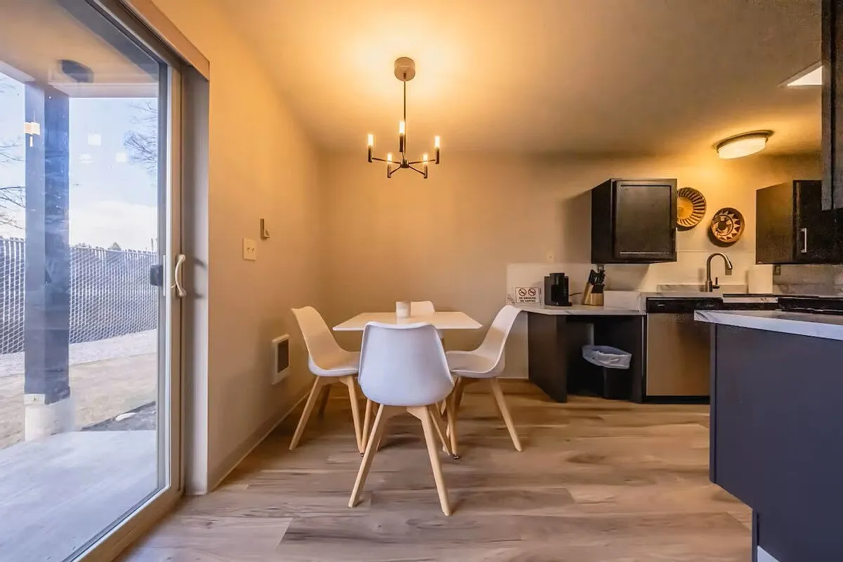 1 bed, 1.0 bath, 760 sqft, $1,650 — Photo 3