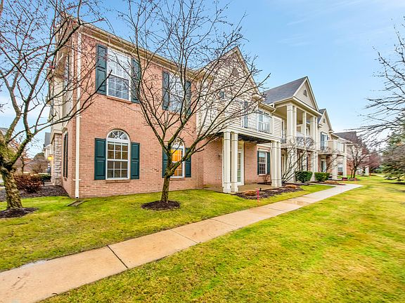 2nd image of 2192 Pinecroft Dr