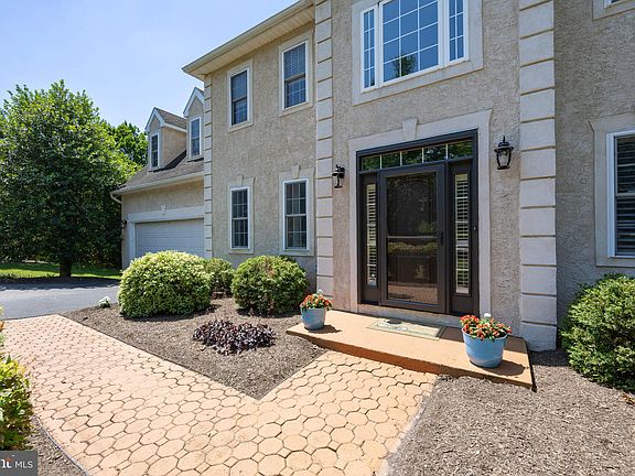 2nd image of 111 Dennis Ln