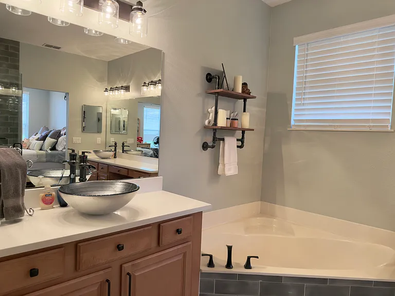 4367 Conroy Club Dr — Photo 12