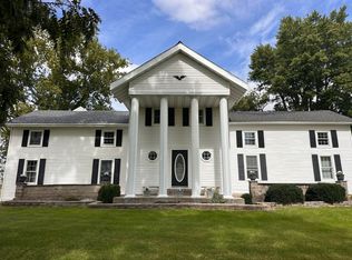 14744 W Pilgrim Rd, Polo, IL 61064