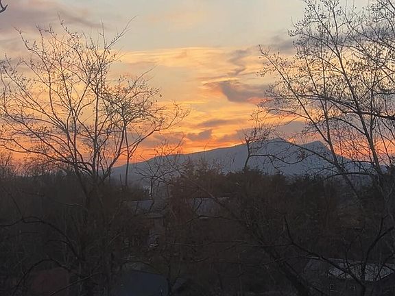 5th image of 234 Alpine Mountain Way