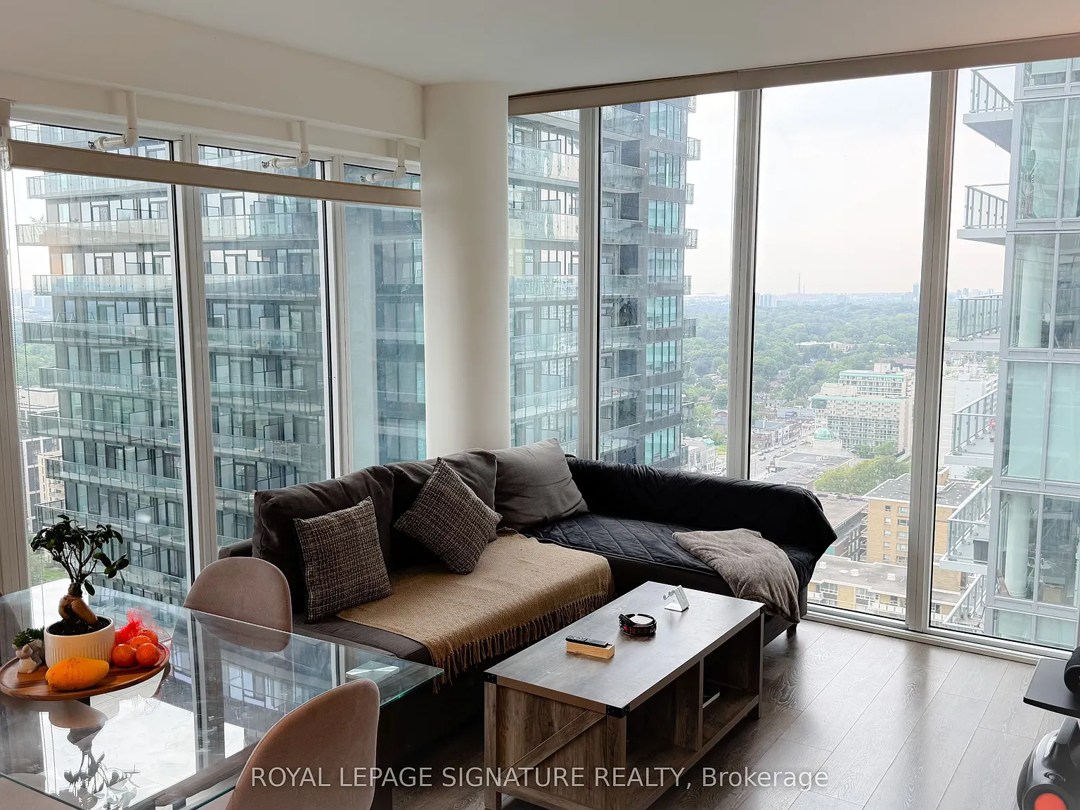 2 bed, $2,850 — Photo 3