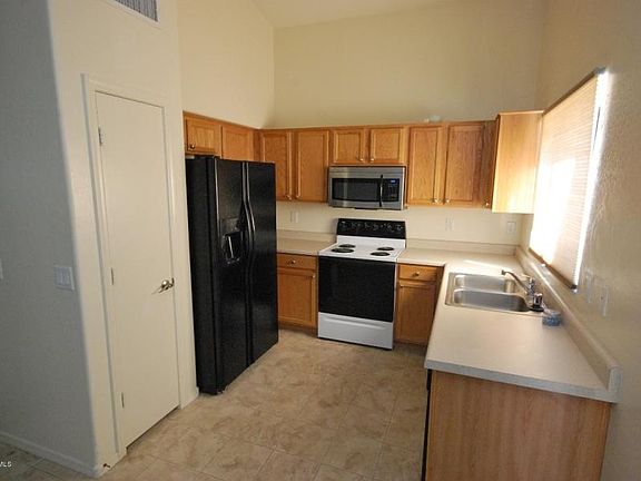 3rd image of 12477 W Saint Moritz Ln