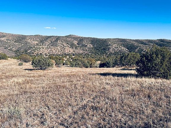 5th image of 7X San Tomas Rd