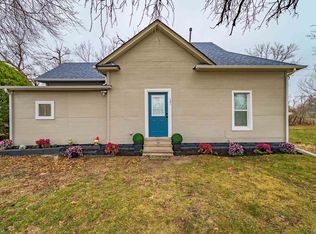 121 W South Depot St, Burrton, KS 67020