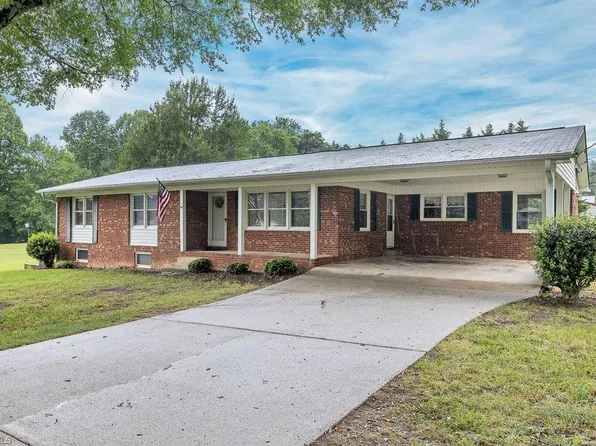 338 Laura Dr, Winston Salem, NC 27107